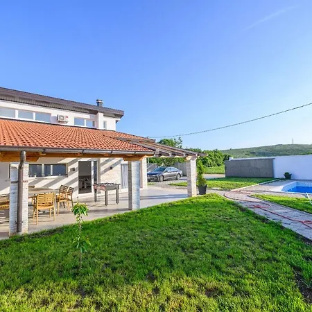 Villa Amal